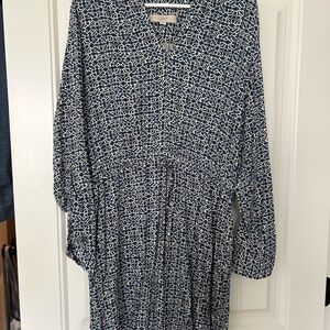 LOFT Navy and White Long Sleeve Dress